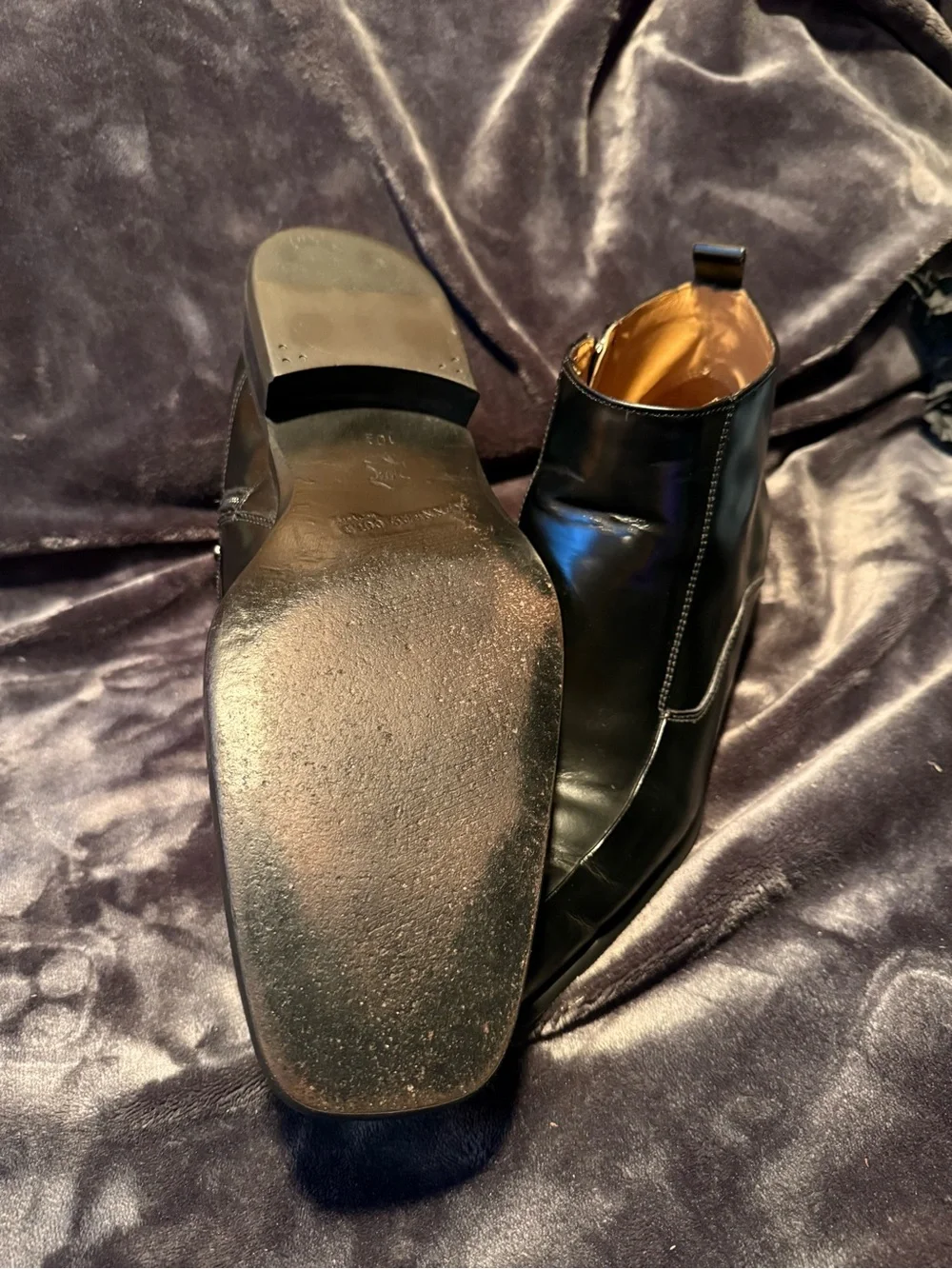 Kenneth Cole Black Leather Chukka Zip Boots